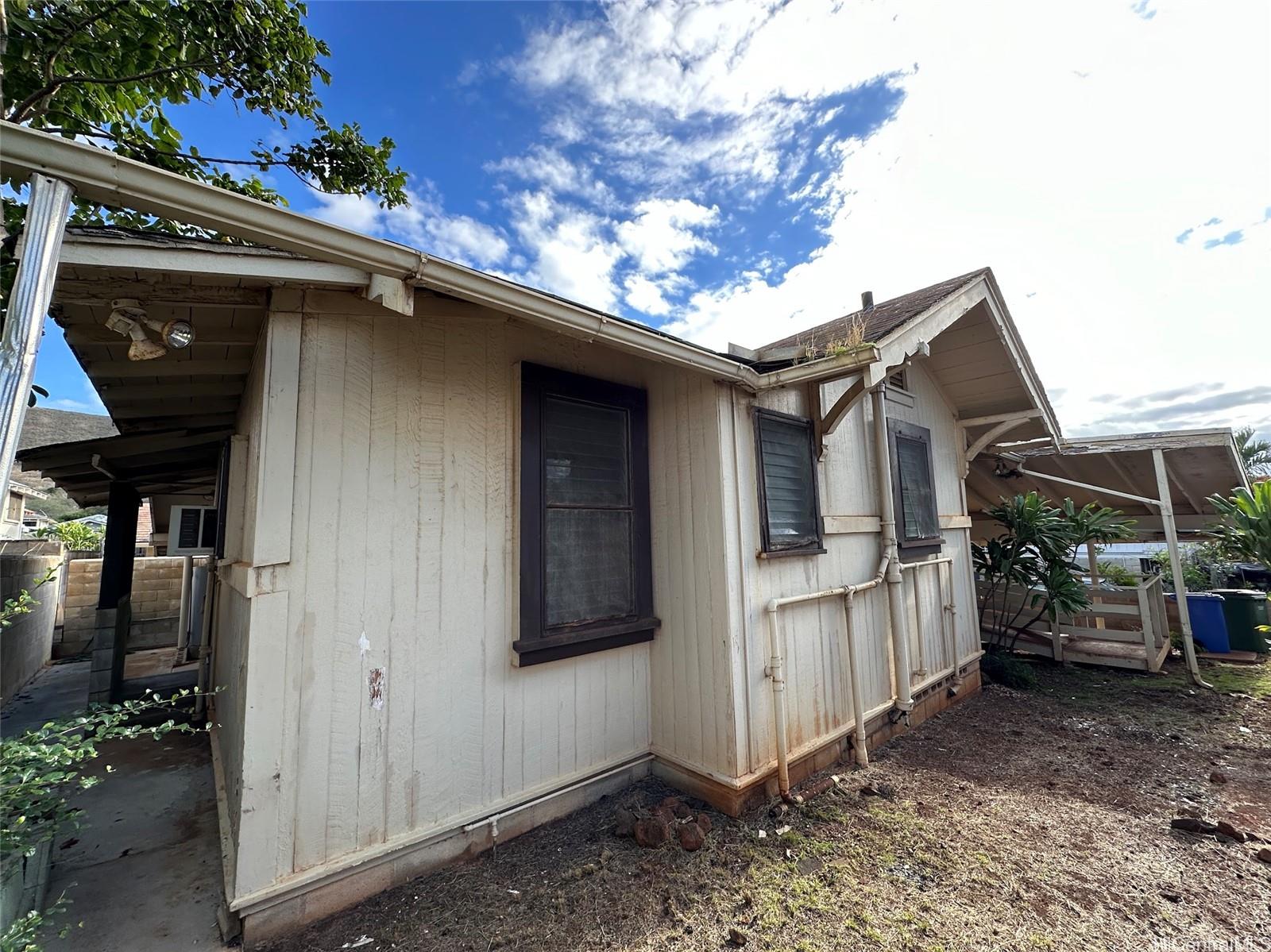 3503A Wela Street 3503A Wela Street