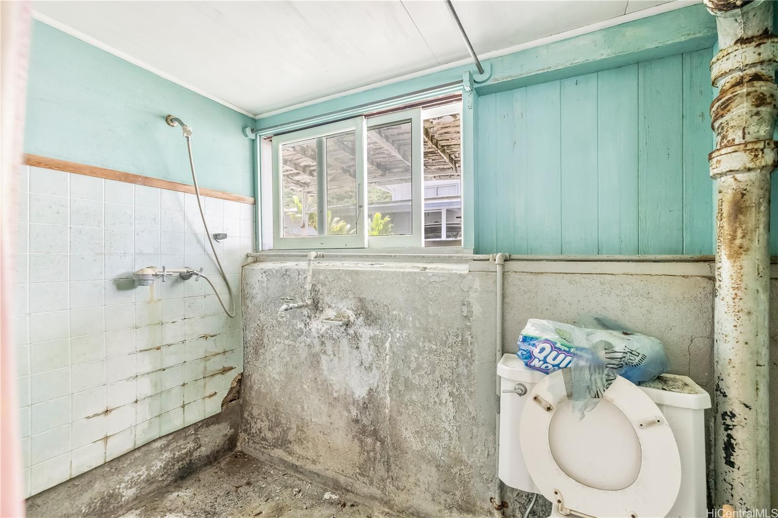 2511 Pauoa Road 2511 Pauoa Road