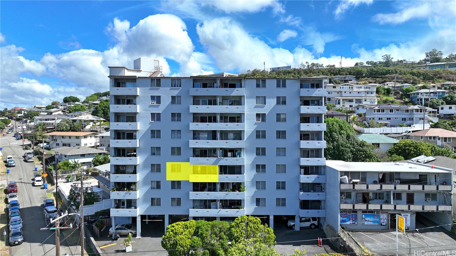 2001 Aupuni Street Unit 402 2001 Aupuni Street Unit 402