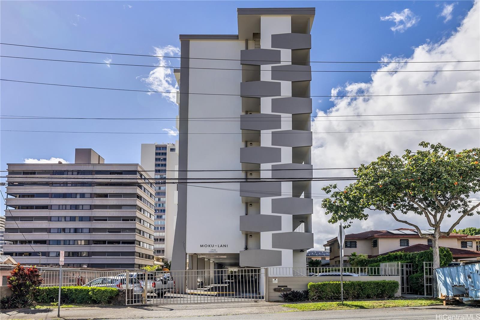 1716 Keeaumoku Street Unit 304 1716 Keeaumoku Street Unit 304