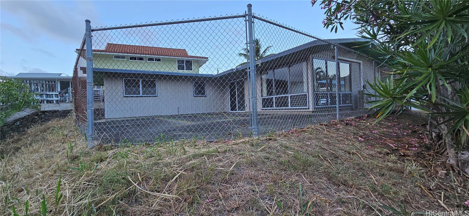 1375 Kupau Street 1375 Kupau Street