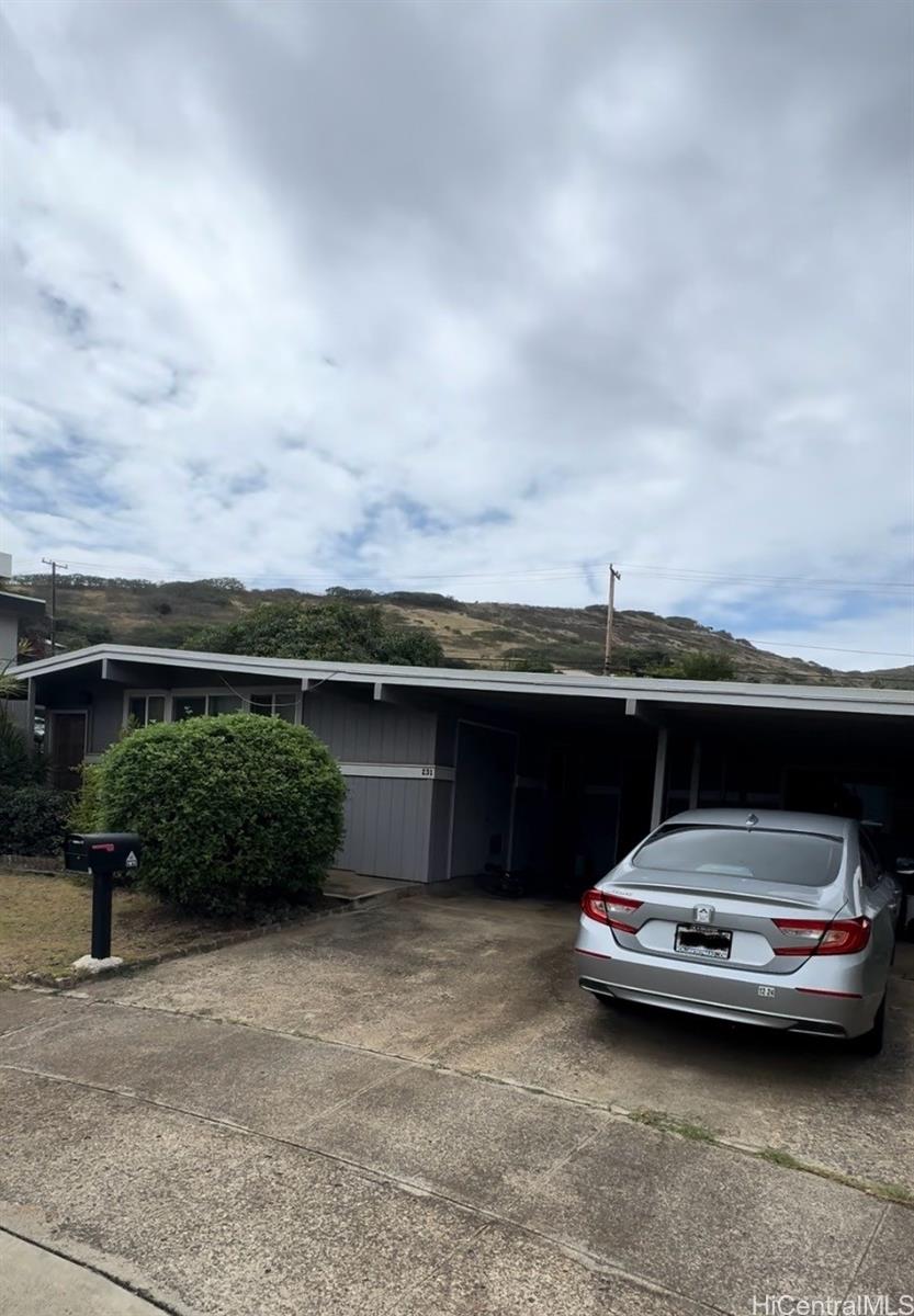 231 Hanakoa Place 231 Hanakoa Place
