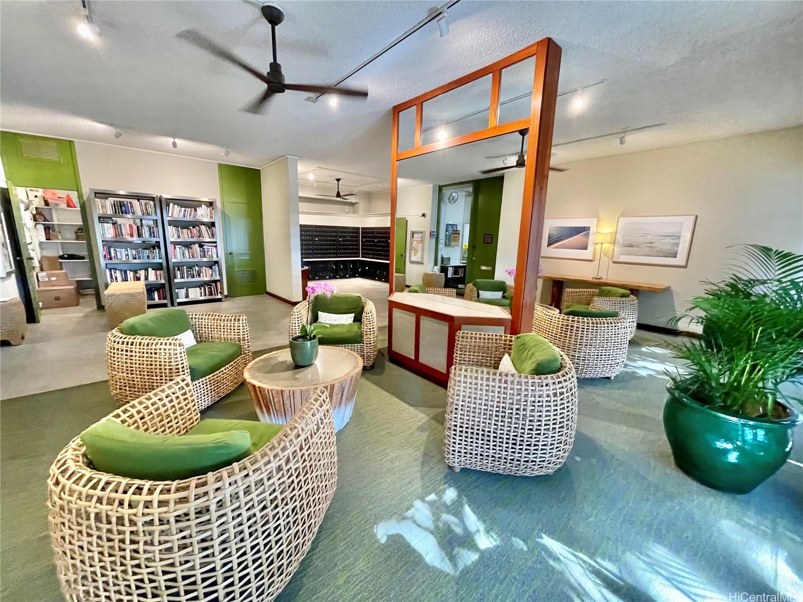 1212 Punahou Street Unit 1008 1212 Punahou Street Unit 1008