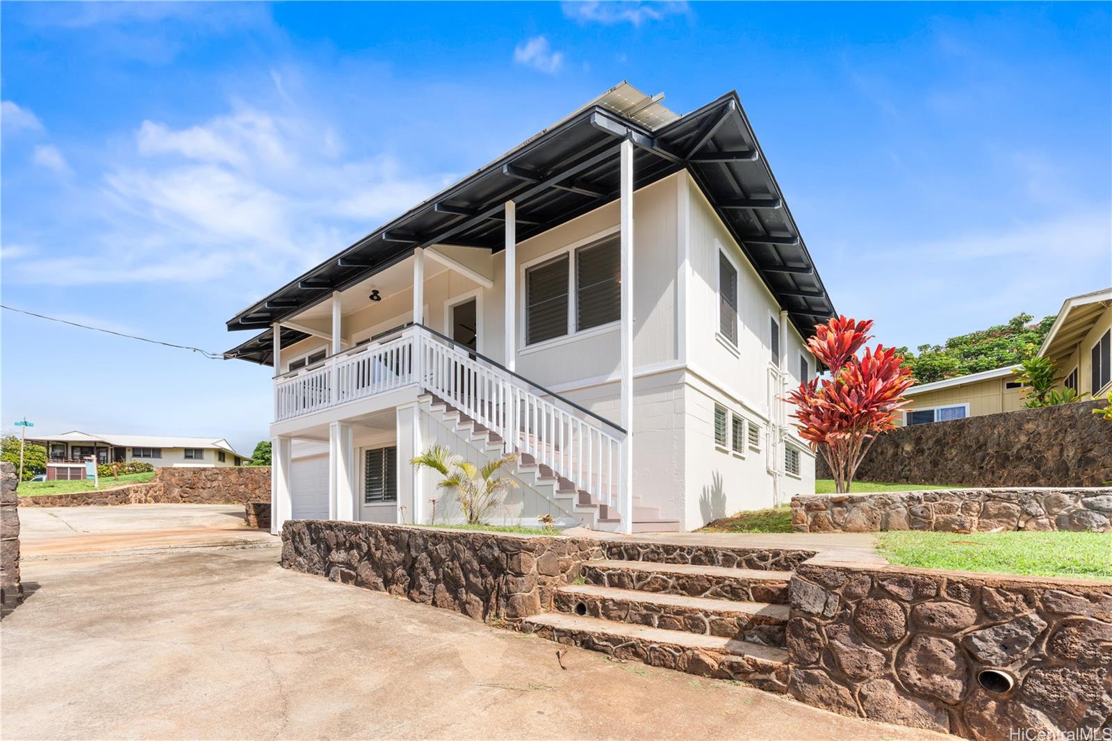99-514 Kaulainahee Place 99-514 Kaulainahee Place