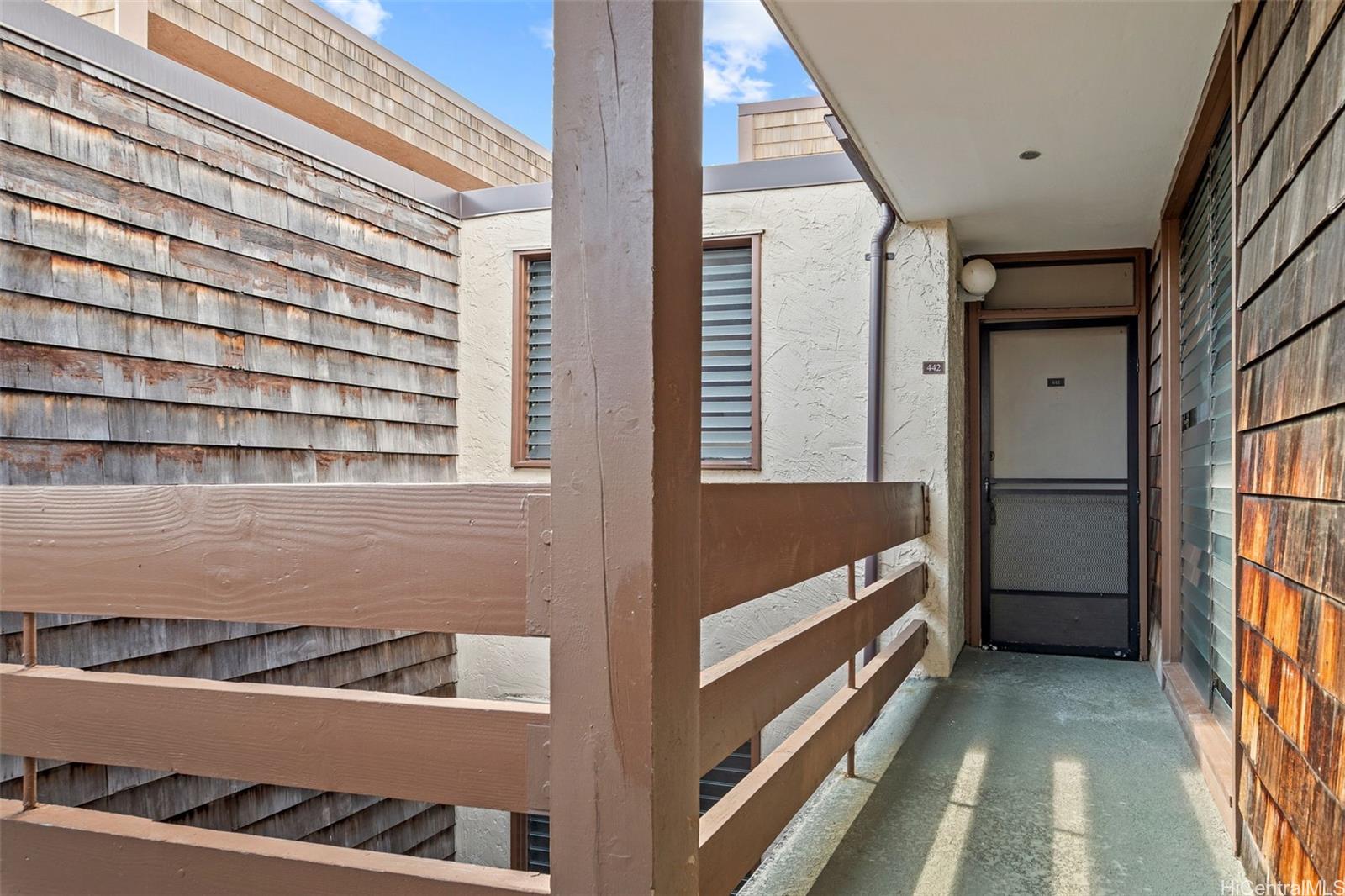 1015 Aoloa Place Unit 442 1015 Aoloa Place Unit 442