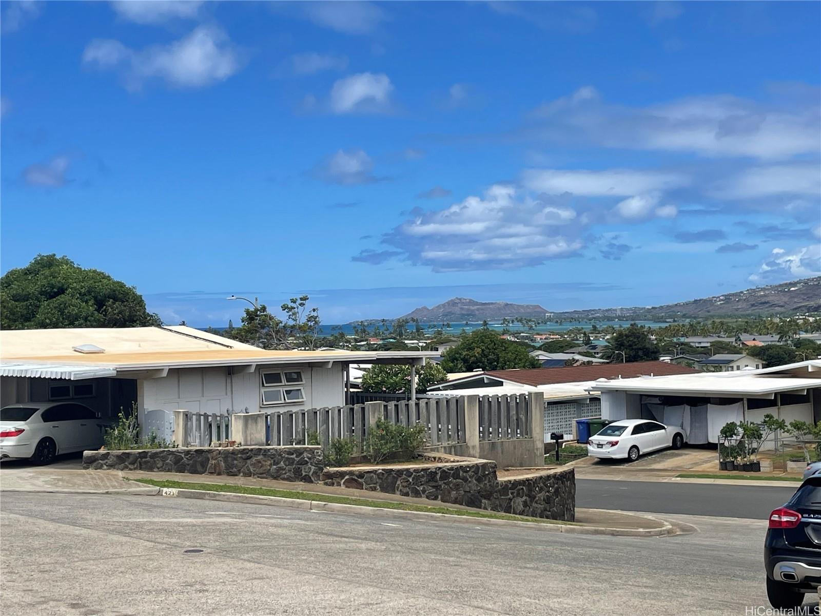 427 Kekupua Street 427 Kekupua Street
