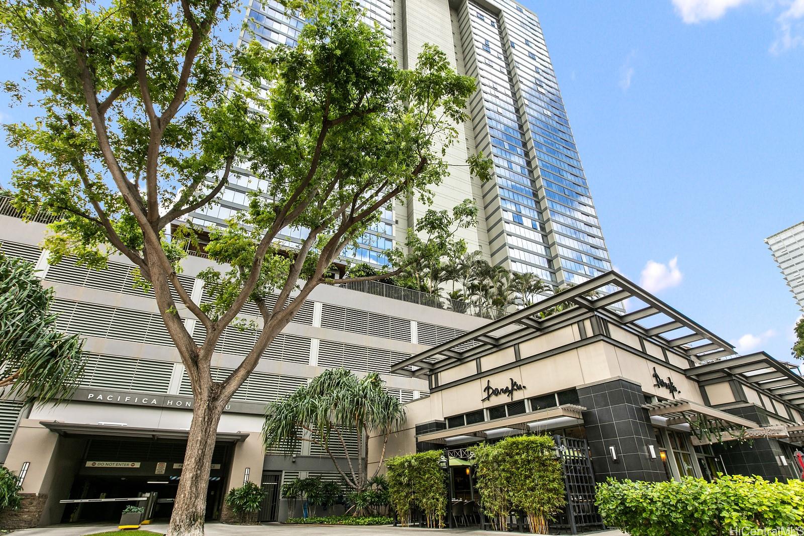 1009 Kapiolani Boulevard Unit 2612 1009 Kapiolani Boulevard Unit 2612