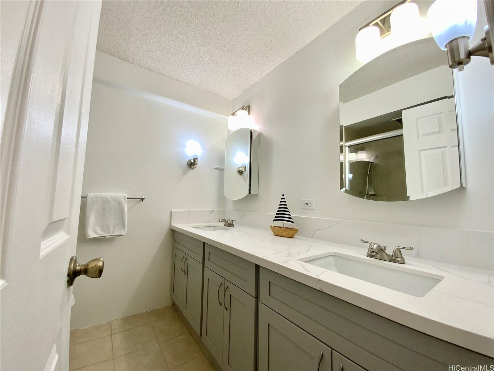 1655 Makaloa Street Unit 911 1655 Makaloa Street Unit 911