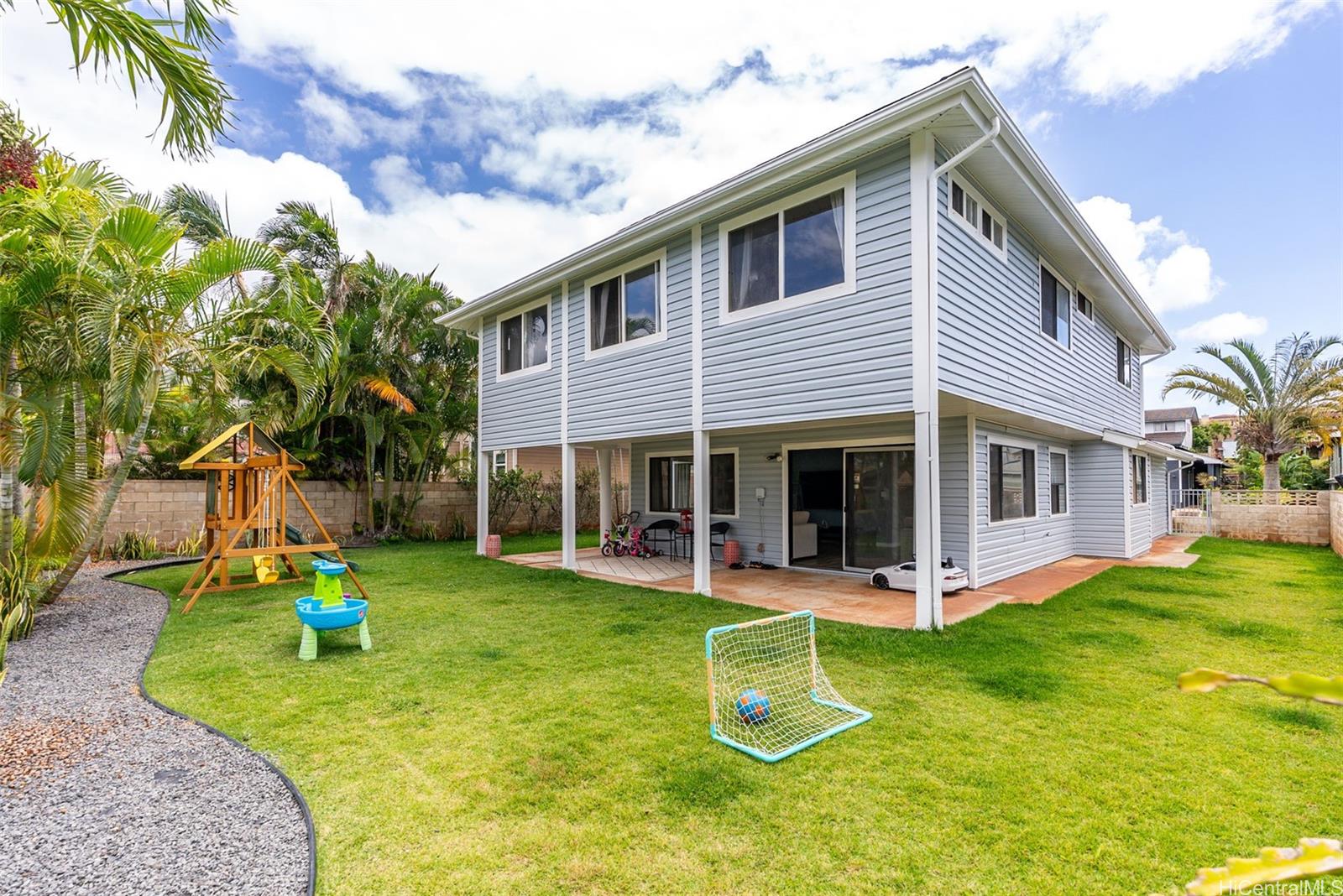 92-1354 Kikaha Street 92-1354 Kikaha Street