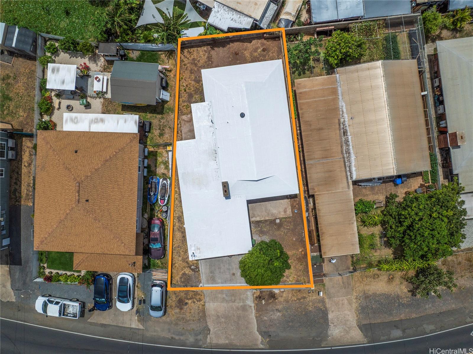 85-555 Waianae Valley Road 85-555 Waianae Valley Road