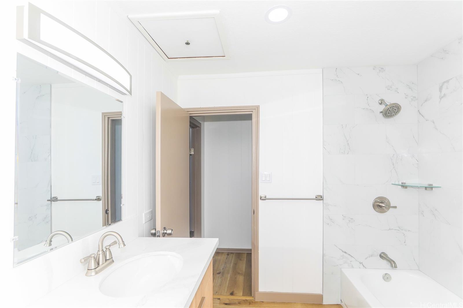 1052 Maiha Circle 1052 Maiha Circle