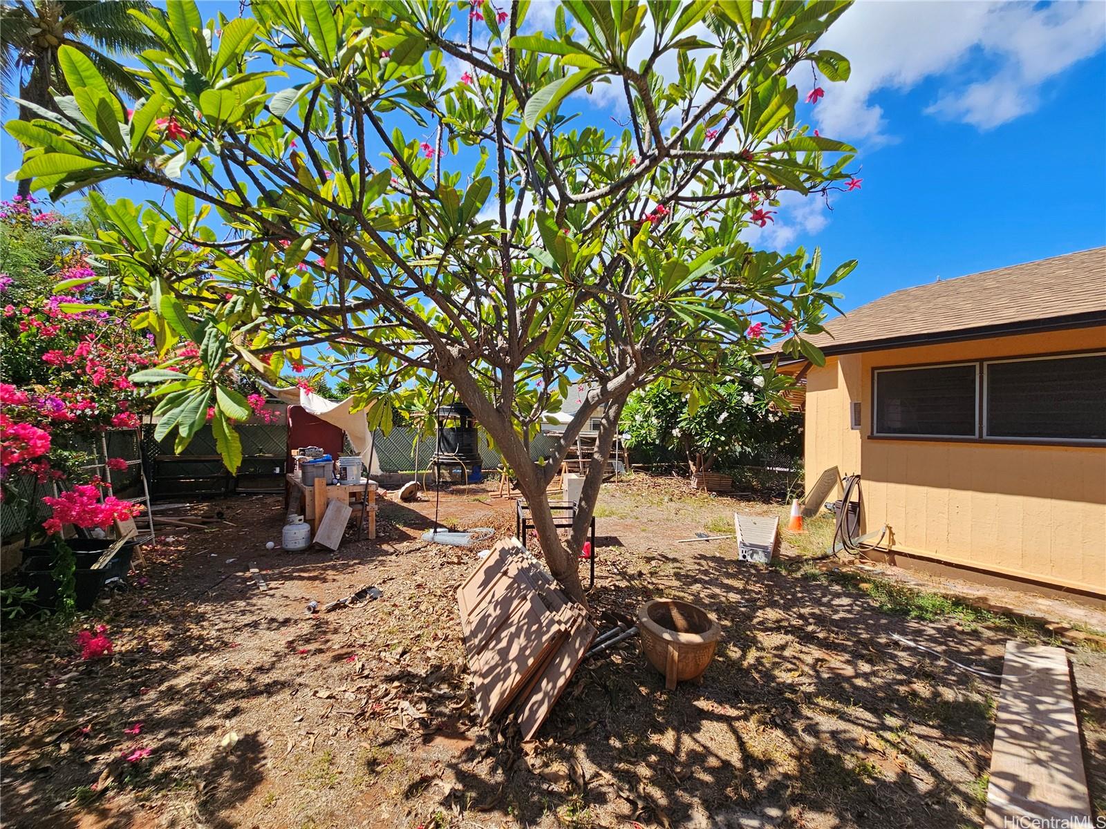 91-30 Pohakupuna Place 91-30 Pohakupuna Place