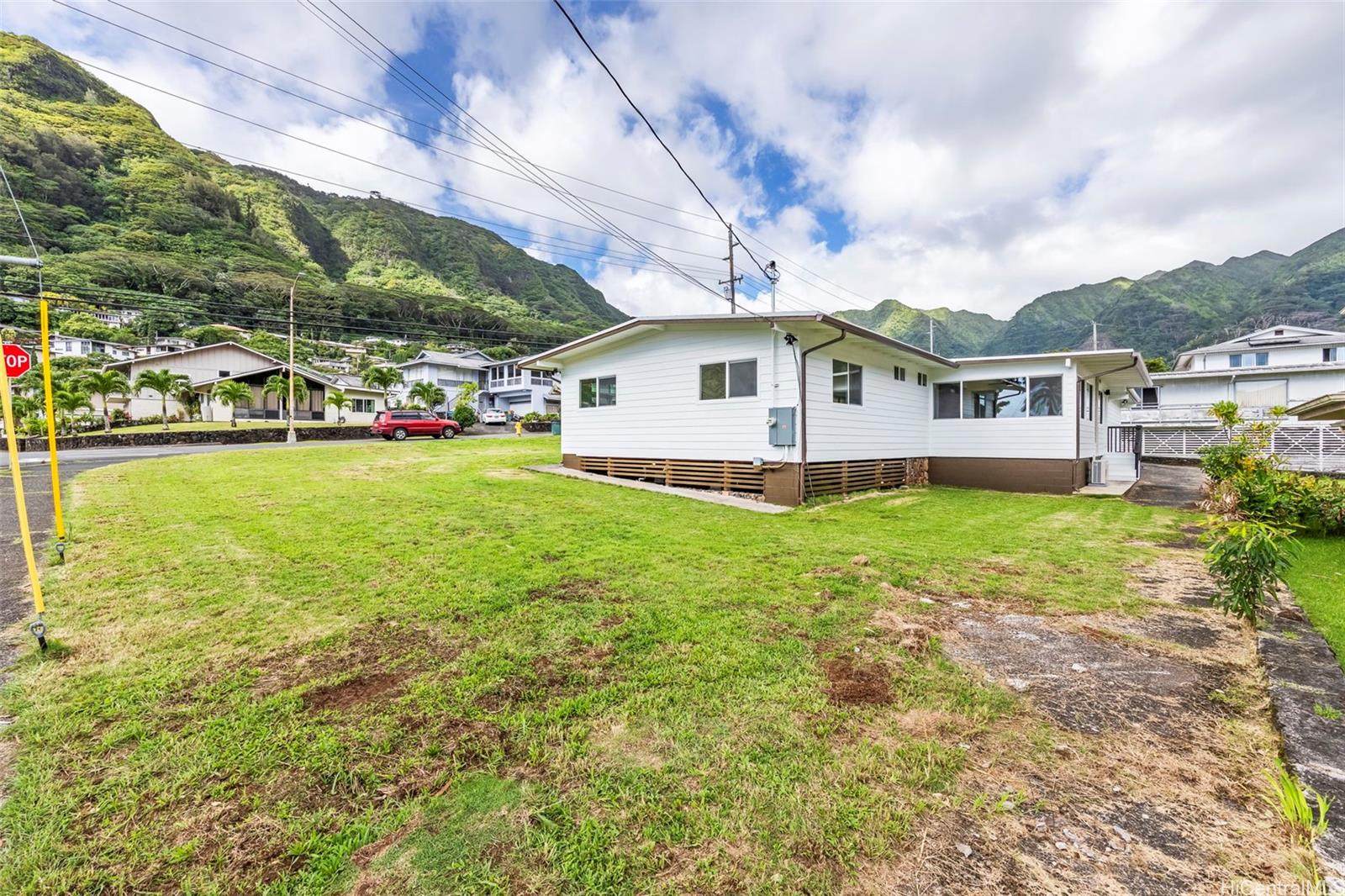3489 Manoa Road 3489 Manoa Road