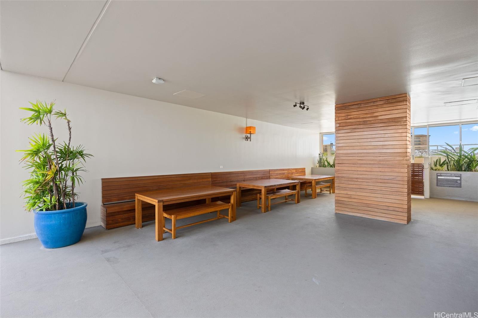 1212 Punahou Street Unit 1008 1212 Punahou Street Unit 1008